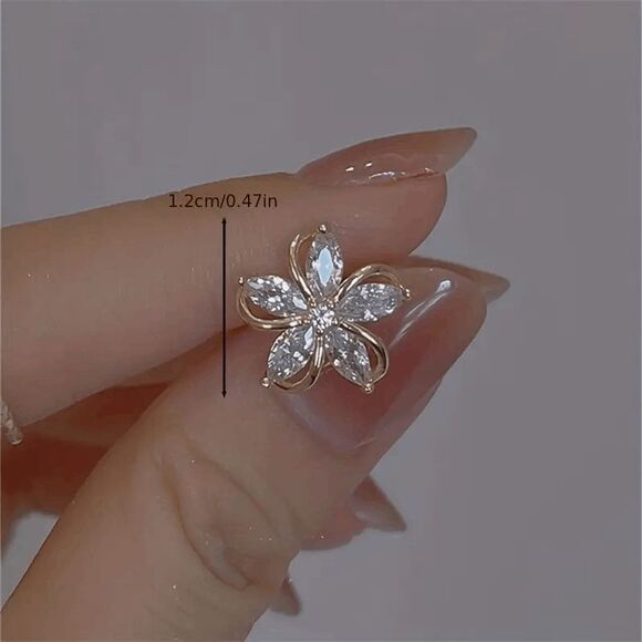 Boho Diamond Flower Stud Earrings - Picture 4 of 5